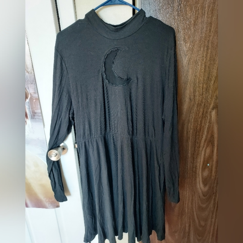 Black Dress with Moon Cut Out!
